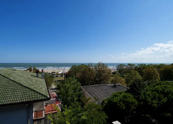Alma Apartmanhotel 3*