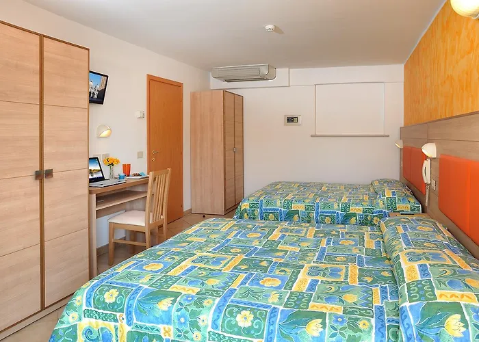 Alma Apartmanhotel Rimini