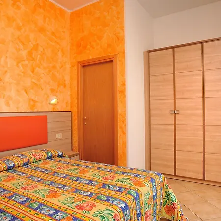 Appart hôtel Alma 3*